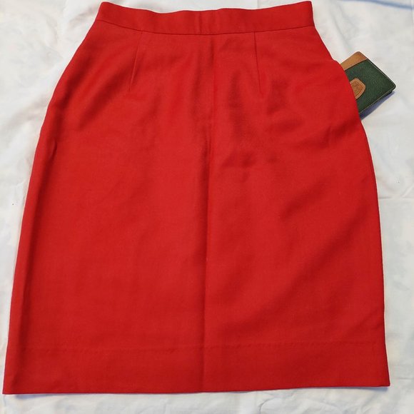 Conrad C Collection Red 100% Wool Pencil Skirt , Size 6 - Picture 2 of 7